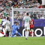 Mondiali, Algeria-Austria 3-3: 'biscotto' al fotofinish e Iran eliminato