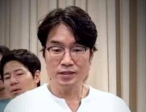 Song Young-kyu trovato morto in auto, attore sudcoreano aveva 55 anni