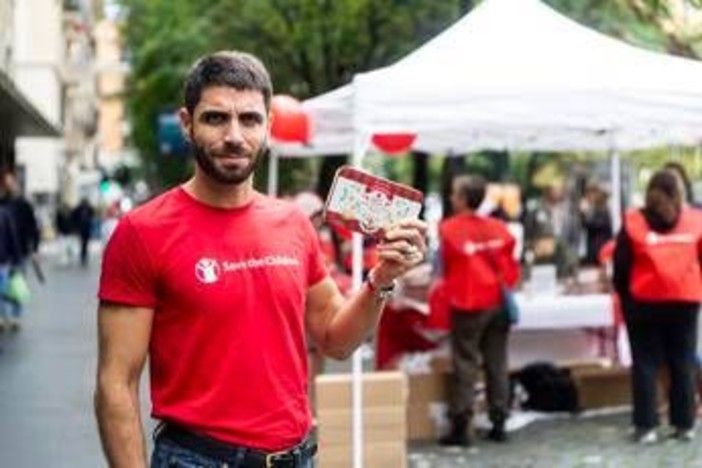 Minori: Marco Rossetti di 'Doc' in piazza con Save the Children, per il weekend dei BisBuoni﻿