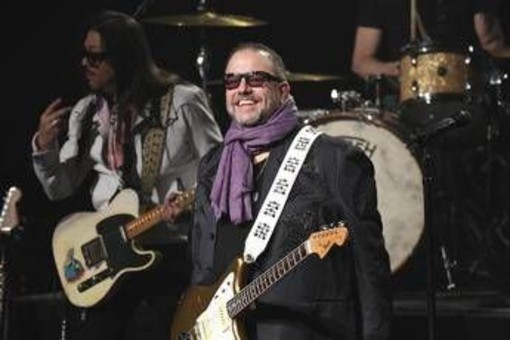 Morto Raul Malo, voce dei Mavericks e icona del country latino Morto Raul Malo, voce dei Mavericks e icona del country latino