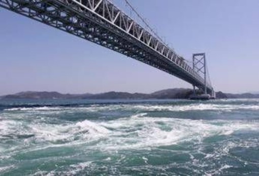 Terremoto in Giappone, magnitudo 7,6: diramato allarme tsunami