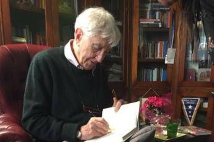 A Corrado Augias il Premio Laurentum 'I Valori della Cultura' A Corrado Augias il Premio Laurentum 'I Valori della Cultura'