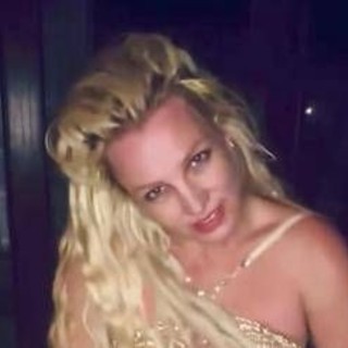 Britney Spears entra in riabilitazione dopo l'arresto: "Ha toccato il fondo" Britney Spears entra in riabilitazione dopo l'arresto: "Ha toccato il fondo"