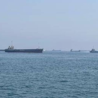 Non solo petrolio, la guerra tra Iran e Usa blocca i pistacchi: stop all'export Non solo petrolio, la guerra tra Iran e Usa blocca i pistacchi: stop all'export