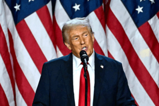 Trump chiede il disarmo di Hamas: "Rispetti gli impegni". Dal Board of Peace 5 miliardi per Gaza Trump chiede il disarmo di Hamas: "Rispetti gli impegni". Dal Board of Peace 5 miliardi per Gaza