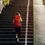 Giù rischio infarti e ictus, ecco perché fare le scale allunga la vita: lo studio Giù rischio infarti e ictus, ecco perché fare le scale allunga la vita: lo studio