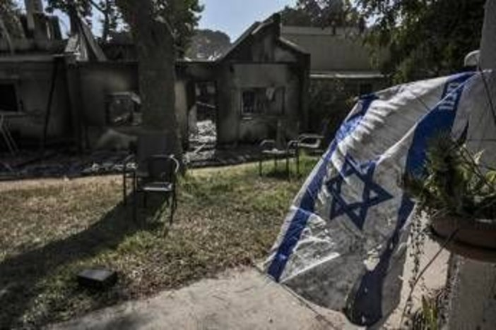 Attacco Hamas 7 ottobre, parenti vittime fanno causa a Meta