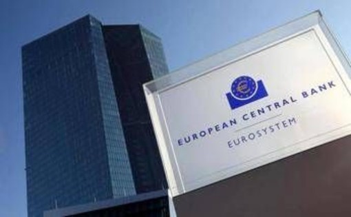 Bce lascia tassi interesse invariati a 2,50%