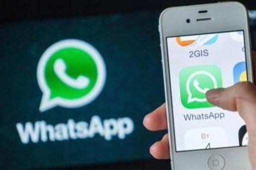 Ue contro Meta per monopolio AI su whatsapp, nuovo capitolo di una lunga contesa