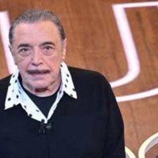 Sanremo, Nino Frassica ospite della finale per lanciare 'Sanremo Top'