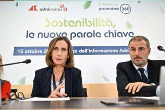 Lenti (Sace): "Risultati economici migliori con performance Esg elevate" Lenti (Sace): "Risultati economici migliori con performance Esg elevate"