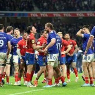 Sei Nazioni, Francia batte l'Italia 33-8 a Lille Sei Nazioni, Francia batte l'Italia 33-8 a Lille