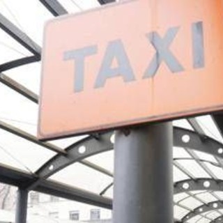 Taxi, sciopero 13 gennaio: "A difesa del servizio pubblico, contro multinazionali private"