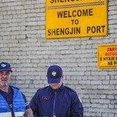 Migranti e intesa Italia-Albania, Meloni: "Corte Ue conferma validità, ora avanti con coraggio"