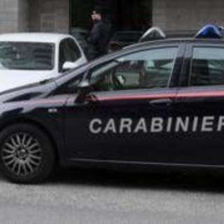 Prato, sequestro nella comunità cinese: arrestati i carcerieri, scoperta la cantina-prigione Prato, sequestro nella comunità cinese: arrestati i carcerieri, scoperta la cantina-prigione