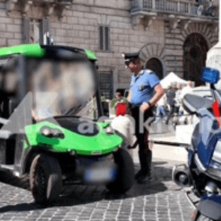Sul Guardian arriva l'inchiesta dell'Adnkronos sulla giungla delle golf car a Roma Sul Guardian arriva l'inchiesta dell'Adnkronos sulla giungla delle golf car a Roma