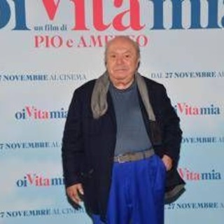Lino Banfi: "Pensai al suicidio, mio fratello lo capì e mi salvò"