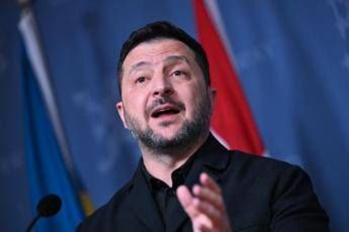 Zelensky avverte gli Usa: "Incontro tra Trump, Putin e Xi? Niente sull'Ucraina senza l'Ucraina"