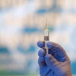 Da vaccini ad antibiotici contro super batteri, intelligenza artificiale rivoluziona la farmaceutica