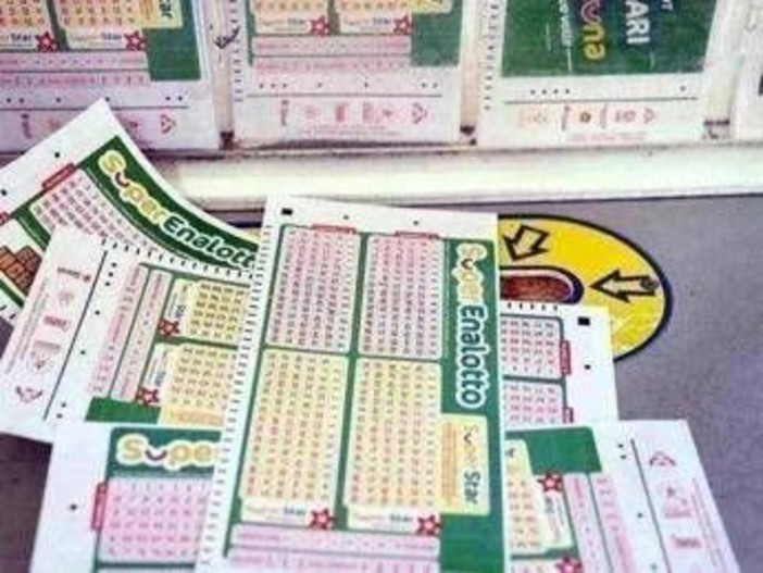 SuperEnalotto, estrazione e numeri vincenti di oggi 4 settembre 2026