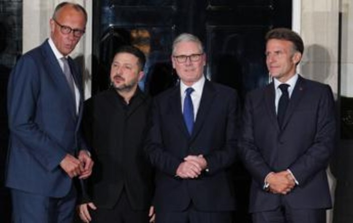 Ucraina, oggi a Parigi nuova riunione dei volenterosi. Russia: "Sono istigatori alla guerra" Ucraina, oggi a Parigi nuova riunione dei volenterosi. Russia: "Sono istigatori alla guerra"