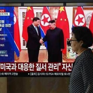 Xi Jinping in Corea del Nord, raro vertice con Kim Jong Un tra nucleare e sfida agli Usa Xi Jinping in Corea del Nord, raro vertice con Kim Jong Un tra nucleare e sfida agli Usa