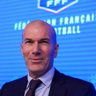 Zinedine Zidane è il nuovo ct della Francia Zinedine Zidane è il nuovo ct della Francia