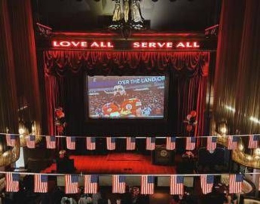 Football, gli Hard Rock Cafe italiani celebrano la 60esima edizione del Superbowl Football, gli Hard Rock Cafe italiani celebrano la 60esima edizione del Superbowl