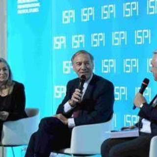 Pompeo: 'O crediamo in noi stessi o diventeremo vassalli di Pechino”'