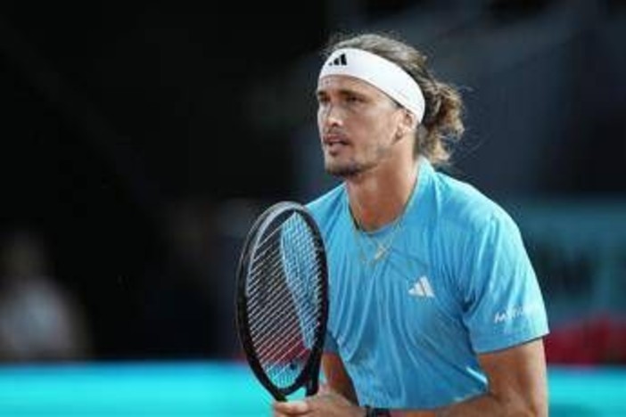 Roland Garros, Zverev sfida Sinner: "Posso batterlo" Roland Garros, Zverev sfida Sinner: "Posso batterlo"