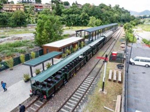 Fondazione FS, debuttano in Italia le nuove carrozze panoramiche per il turismo ferroviario Fondazione FS, debuttano in Italia le nuove carrozze panoramiche per il turismo ferroviario