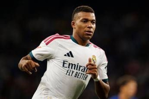 Mbappé e la battuta su Mao, anche il Real Madrid si scusa con la Cina Mbappé e la battuta su Mao, anche il Real Madrid si scusa con la Cina