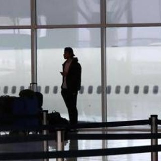 Sciopero trasporto aereo 17 dicembre, chi si ferma e per quante ore: voli garantiti