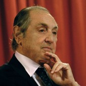 “Orizzonti Condivisi”, a Emmanuele F.M. Emanuele il premio “Ambasciatore di Pace” “Orizzonti Condivisi”, a Emmanuele F.M. Emanuele il premio “Ambasciatore di Pace”