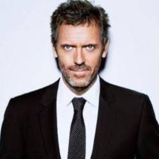 Dottor House, giornalista critica e Hugh Laurie si infuria Dottor House, giornalista critica e Hugh Laurie si infuria