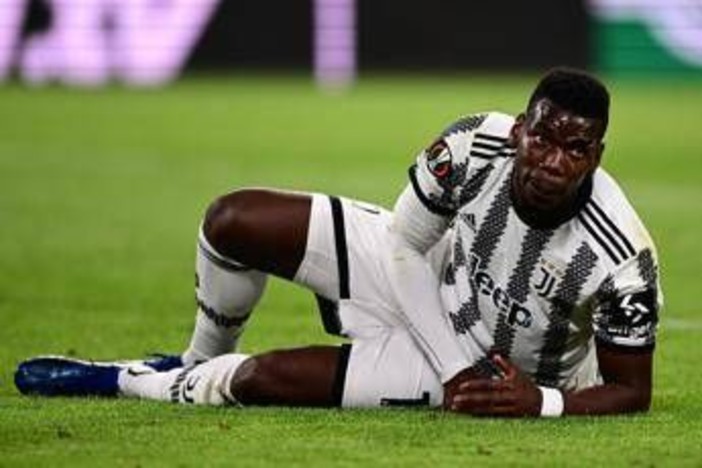 Pogba, attacco alla Juve: "Durante squalifica non mi hanno aiutato, eravamo in guerra" Pogba, attacco alla Juve: "Durante squalifica non mi hanno aiutato, eravamo in guerra"