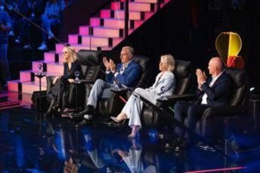 Ascolti tv, Tu si que vales batte Ballando con le stelle