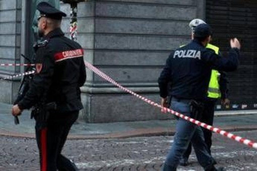 Modena, Mattarella e Meloni negli ospedali dei feriti. Nel centrodestra torna tensione su cittadinanza Modena, Mattarella e Meloni negli ospedali dei feriti. Nel centrodestra torna tensione su cittadinanza