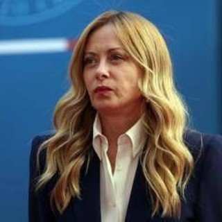 Crisi, Meloni: "Non firmo decreto per dare ora un miliardo di euro ai magistrati. La mia priorità sono le fasce deboli"