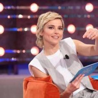 Da noi... a ruota libera, oggi domenica 17 maggio: gli ospiti di Francesca Fialdini