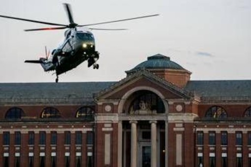 Droni non identificati sulla base Usa dove vivono Rubio e Hegseth, rafforzata sicurezza