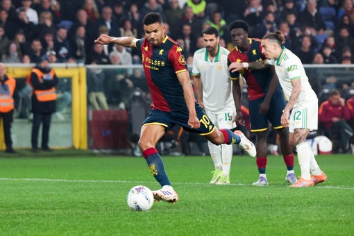 Il Genoa vince 2-1 e rallenta la corsa Champions della Roma Il Genoa vince 2-1 e rallenta la corsa Champions della Roma