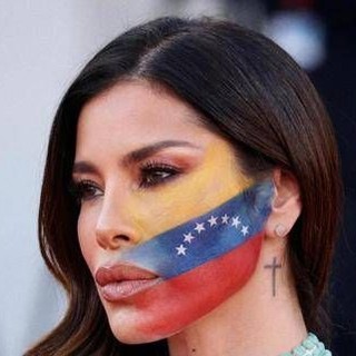 Venezuela, Aida Yespica: "Ho sofferto la fame, ora fateci festeggiare la libertà" Venezuela, Aida Yespica: "Ho sofferto la fame, ora fateci festeggiare la libertà"