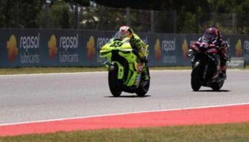 MotoGp, Di Giannantonio vince Gp Barcellona: ordine di arrivo e come cambia la classifica del Motomondiale MotoGp, Di Giannantonio vince Gp Barcellona: ordine di arrivo e come cambia la classifica del Motomondiale
