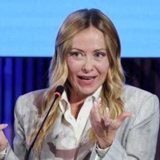 Caro carburanti, Meloni: "Pronti a intervenire con accise mobili. Spero si possa ripristinare price cap" Caro carburanti, Meloni: "Pronti a intervenire con accise mobili. Spero si possa ripristinare price cap"