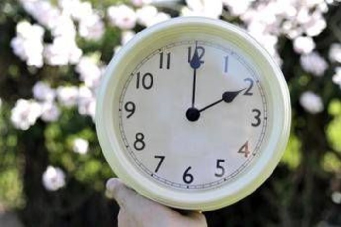 Ora legale in Italia, quando arriva e come cambiano orologi Ora legale in Italia, quando arriva e come cambiano orologi
