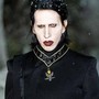 Marilyn Manson ospitato in convento dalle suore? Arriva lo stop, il post del sindaco di Ferrara