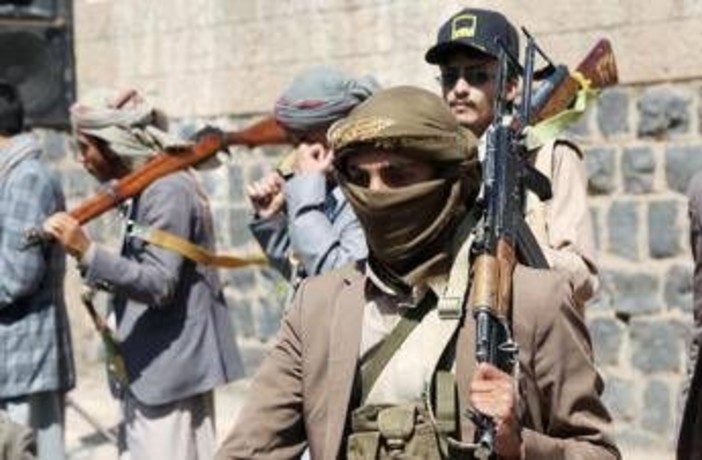 Yemen, coalizione saudita annuncia "operazione speciale" a Sana'a. Houthi: "Dura risposta se colpite la città" Yemen, coalizione saudita annuncia "operazione speciale" a Sana'a. Houthi: "Dura risposta se colpite la città"