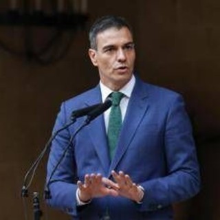 Spagna approva regolarizzazione di circa 500mila migranti senza documenti