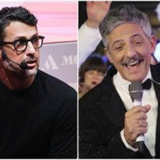 Fiorello chiama Corona: "Non si sente più parlare di te, che fine hai fatto?" Fiorello chiama Corona: "Non si sente più parlare di te, che fine hai fatto?"